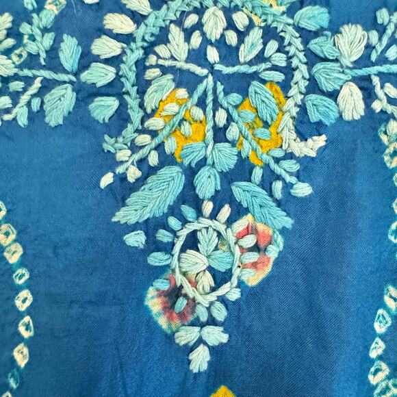 Amaya Blue Embroidered Silk Floral V-Neck Tunic Top 40/Medium - Picture 3 of 9